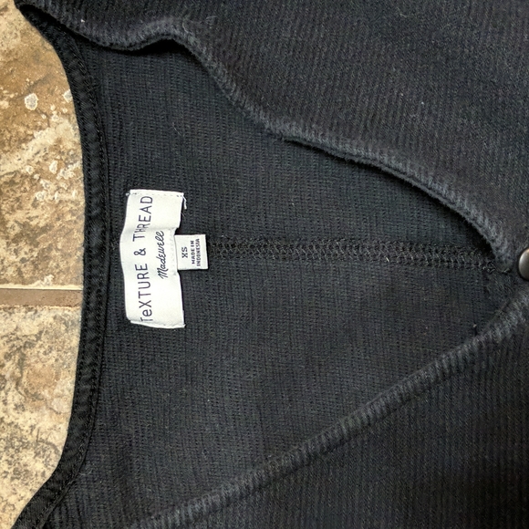 Madewell texture & thread black tie front button front sleeveless top size xs - Picture 2 of 6